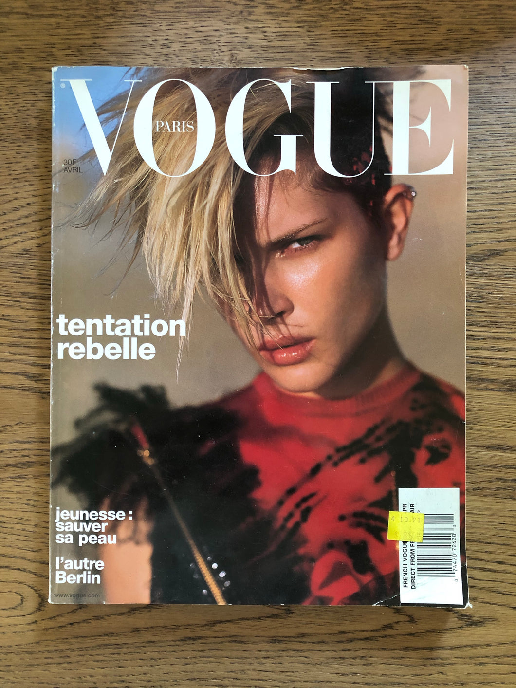 Vogue Paris April 2001 - Silverlake,  - Vinatge, Silverlake Market - Designer